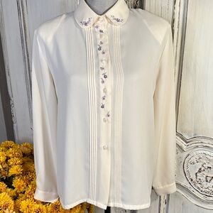 Vintage Elegant Cream Long Sleeve Blouse with Lavender  Floral Embroidery